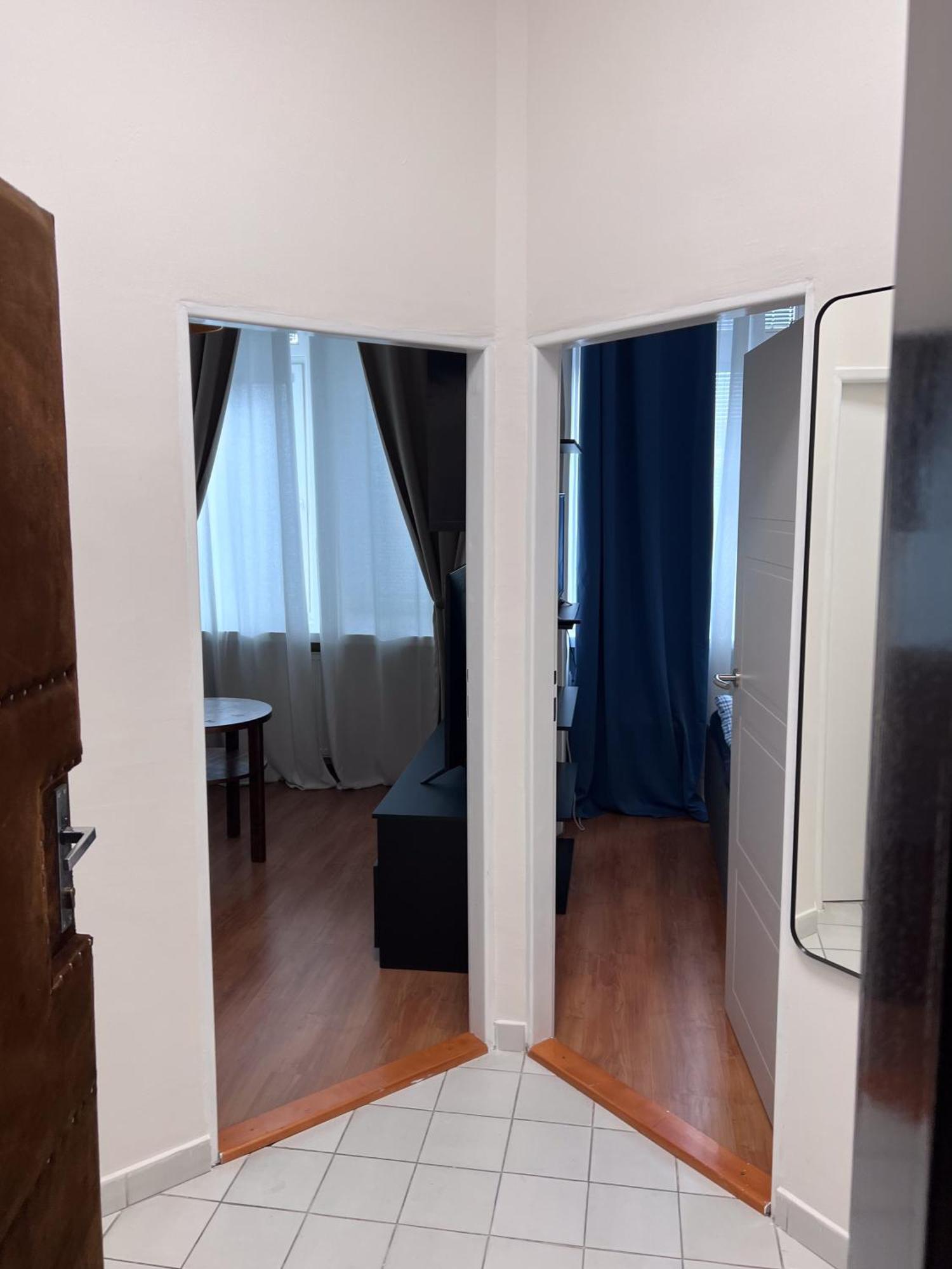 Hotel Avion Bratysława Zewnętrze zdjęcie