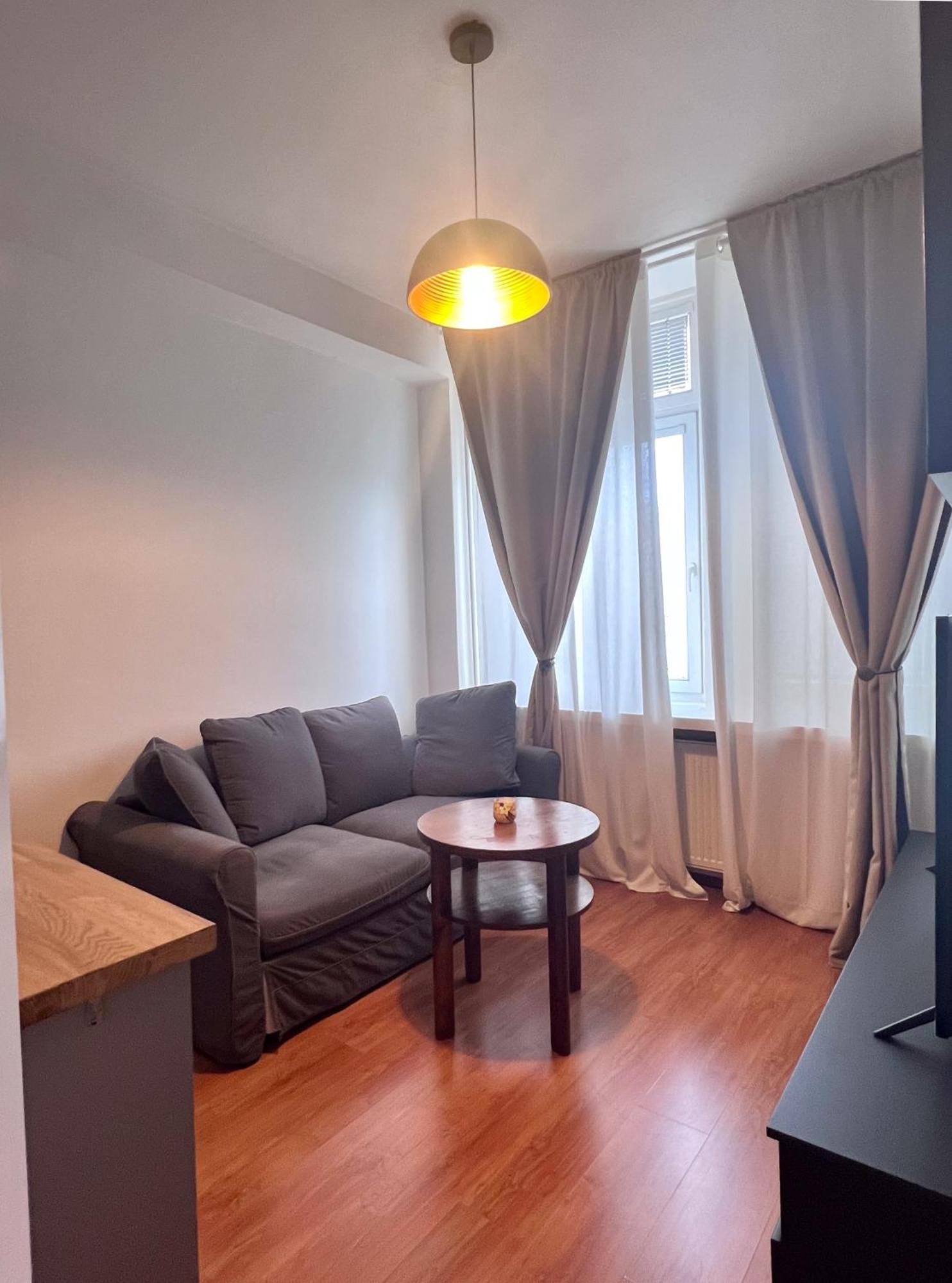 Hotel Avion Bratysława Zewnętrze zdjęcie