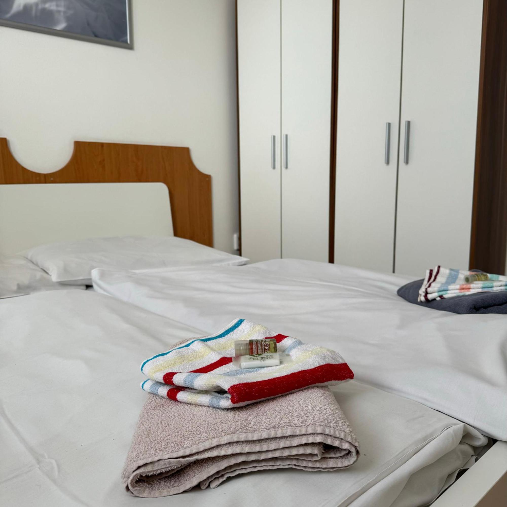 Hotel Avion Bratysława Zewnętrze zdjęcie