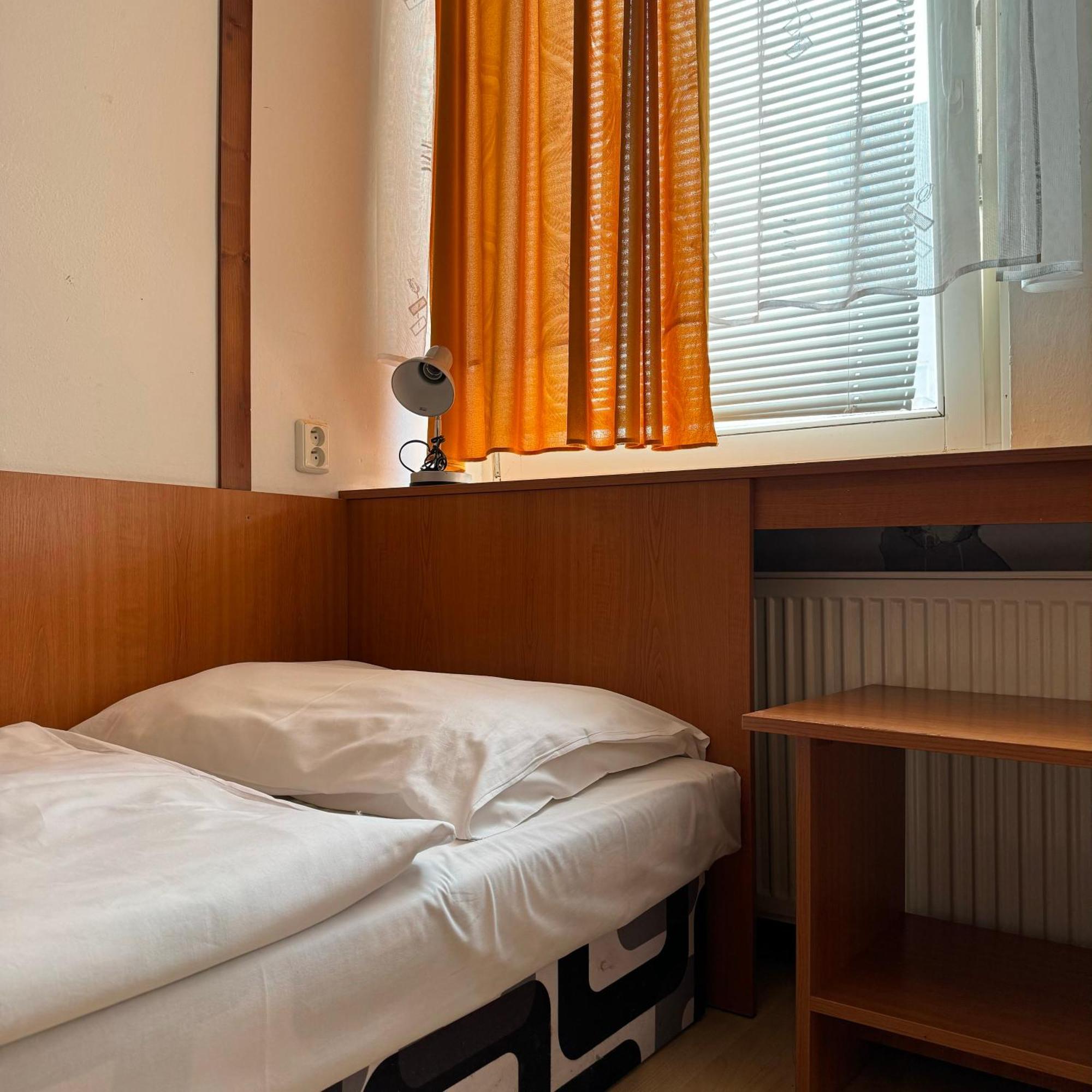 Hotel Avion Bratysława Zewnętrze zdjęcie
